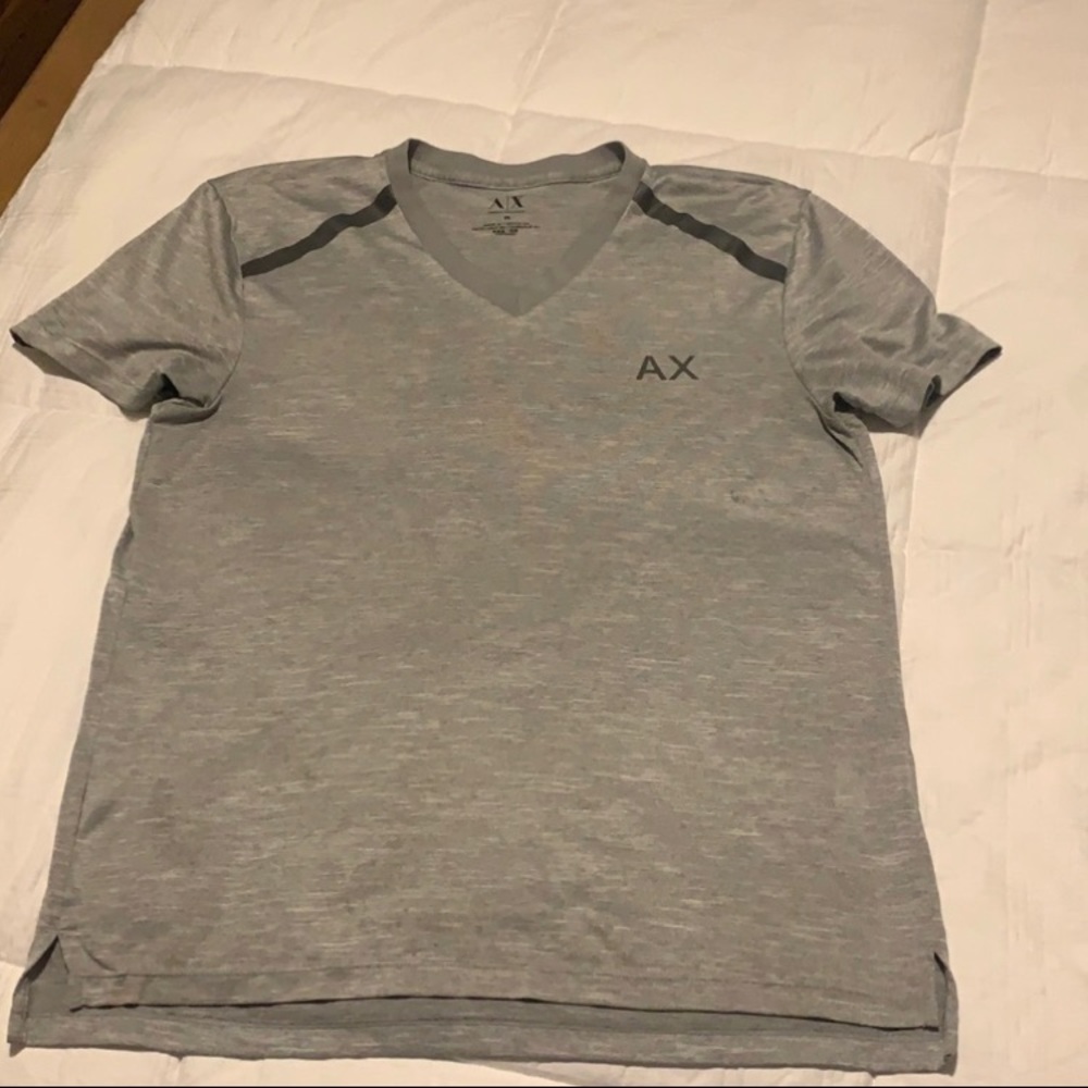 Armani exchange men v-neck t-shirt